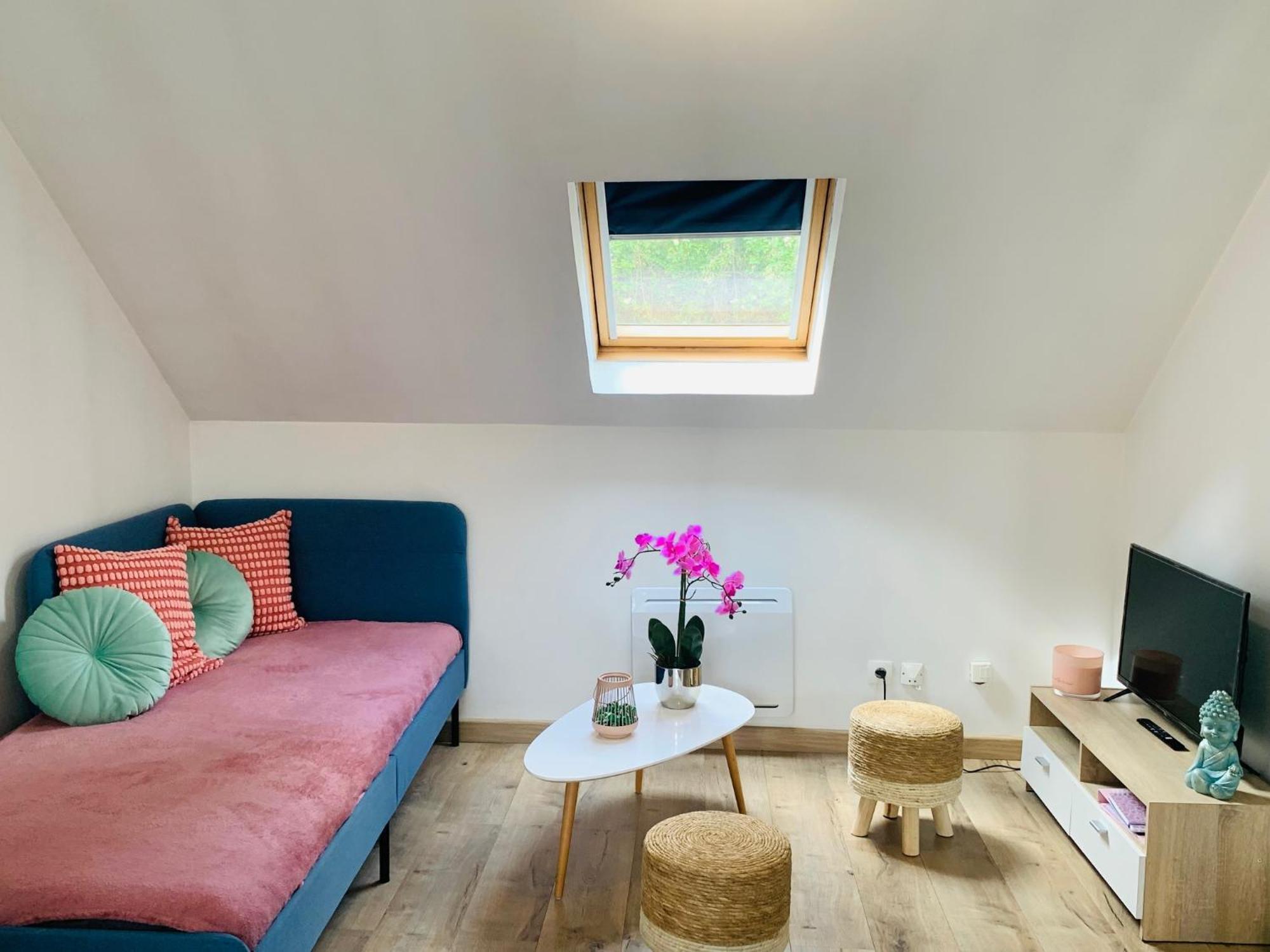 Cocooning Modern Design Studio Avesnes-sur-Helpe Εξωτερικό φωτογραφία